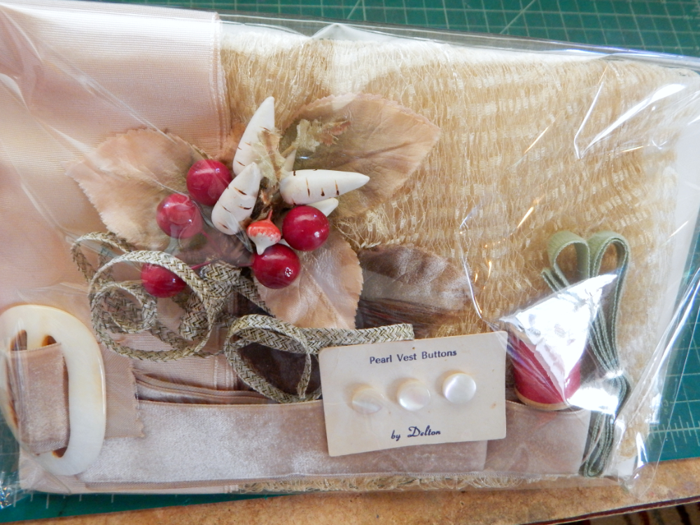 Set of ribbons and trims